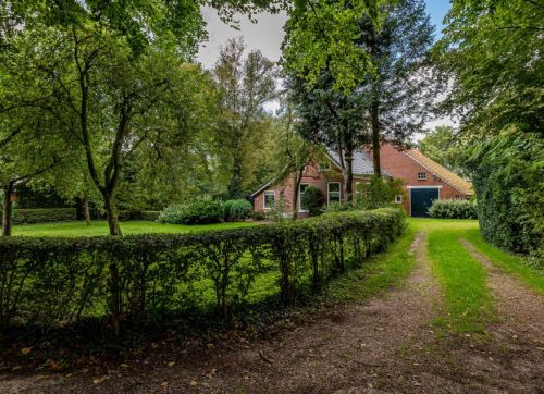 Woonboerderij met potentie in Midlaren